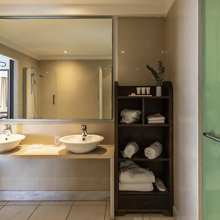 Louis Apostolata Island Resort 5*