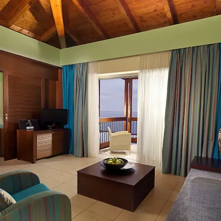 Louis Apostolata Island Resort 5*