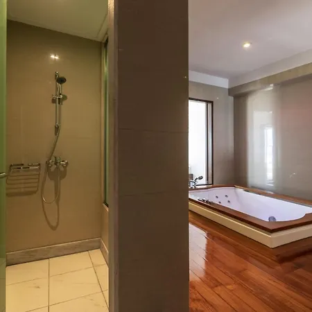 리조트 Louis Apostolata Island 5*