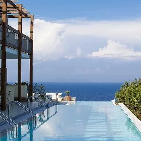 Louis Apostolata Island 5*