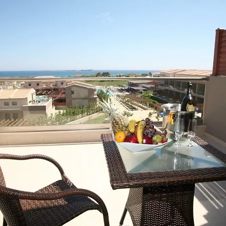 Apostolata Island & 4* Eleios-Pronnoi