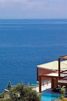 Station touristique Apostolata Island & 4*