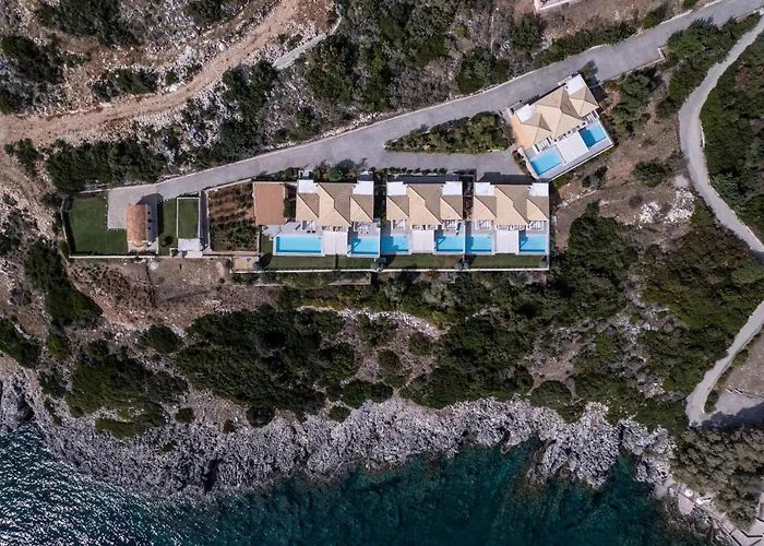 Louis Apostolata Island Semesteranläggning (resort) Eleios-Pronnoi