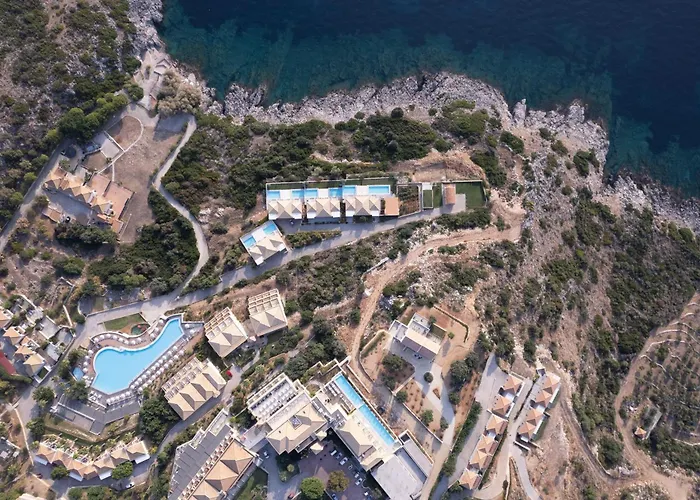 Semesteranläggning (resort) Louis Apostolata Island 5*