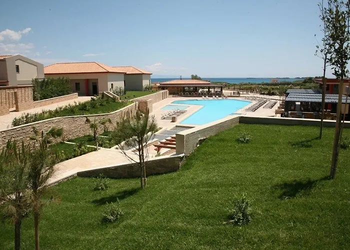 Semesteranläggning (resort) Louis Apostolata Island 5*