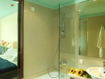 Semesteranläggning (resort) Louis Apostolata Island 5*